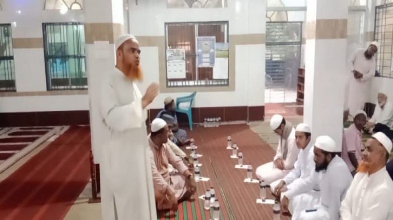 দিনাজপুরে এলএসডি মোড় বায়তুল জামে মসজিদে দোয়া ও ইফতার মাহফিল 